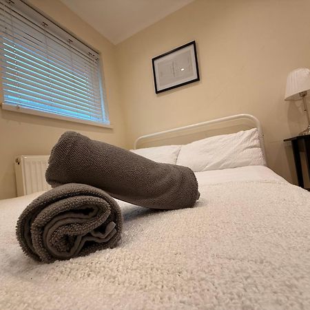 Two Bedroom Flat In The Heart Of London Eksteriør billede