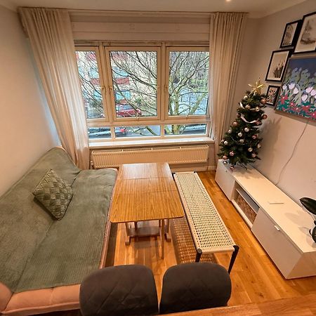 Two Bedroom Flat In The Heart Of London Eksteriør billede