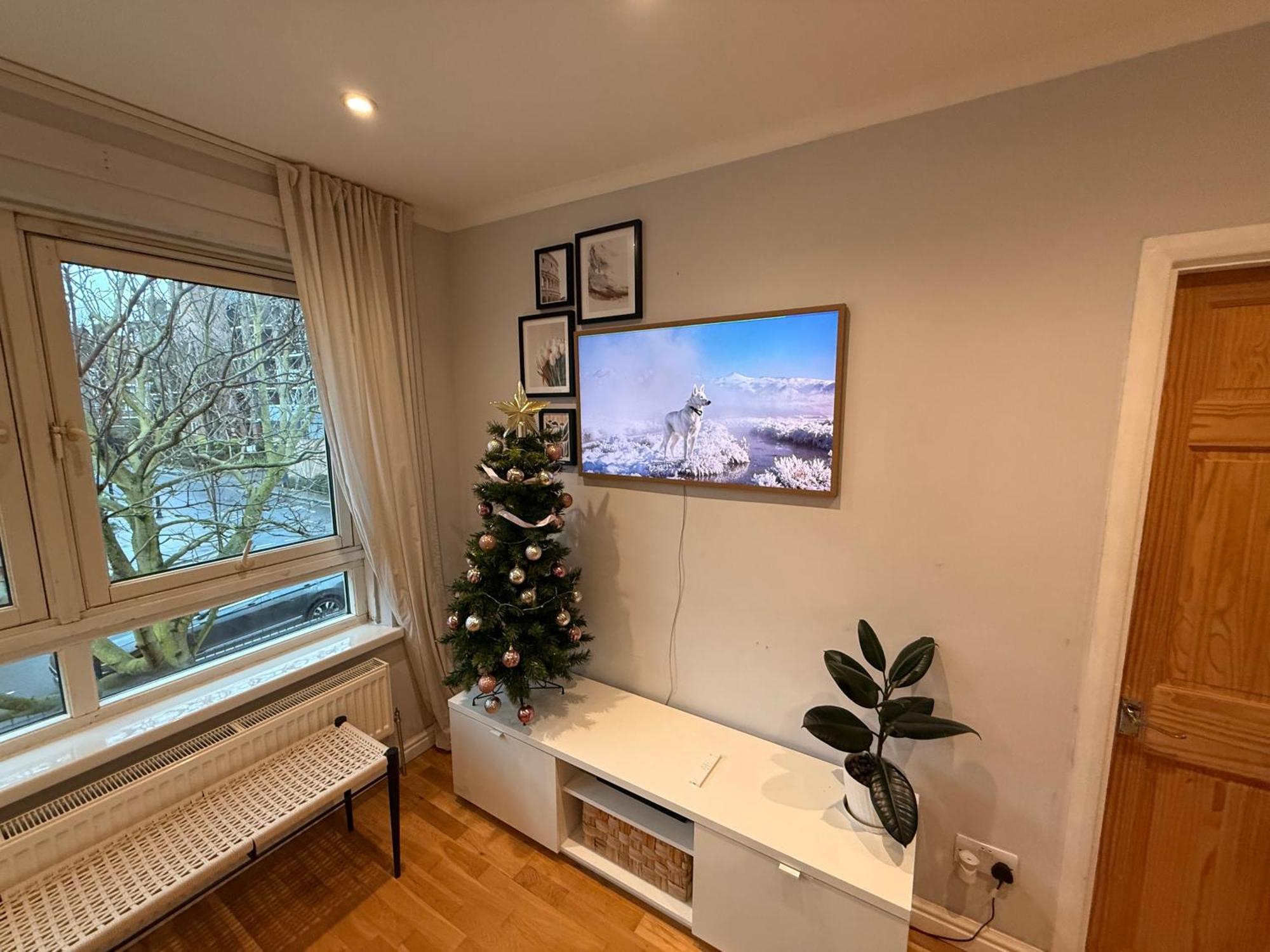 Two Bedroom Flat In The Heart Of London Eksteriør billede