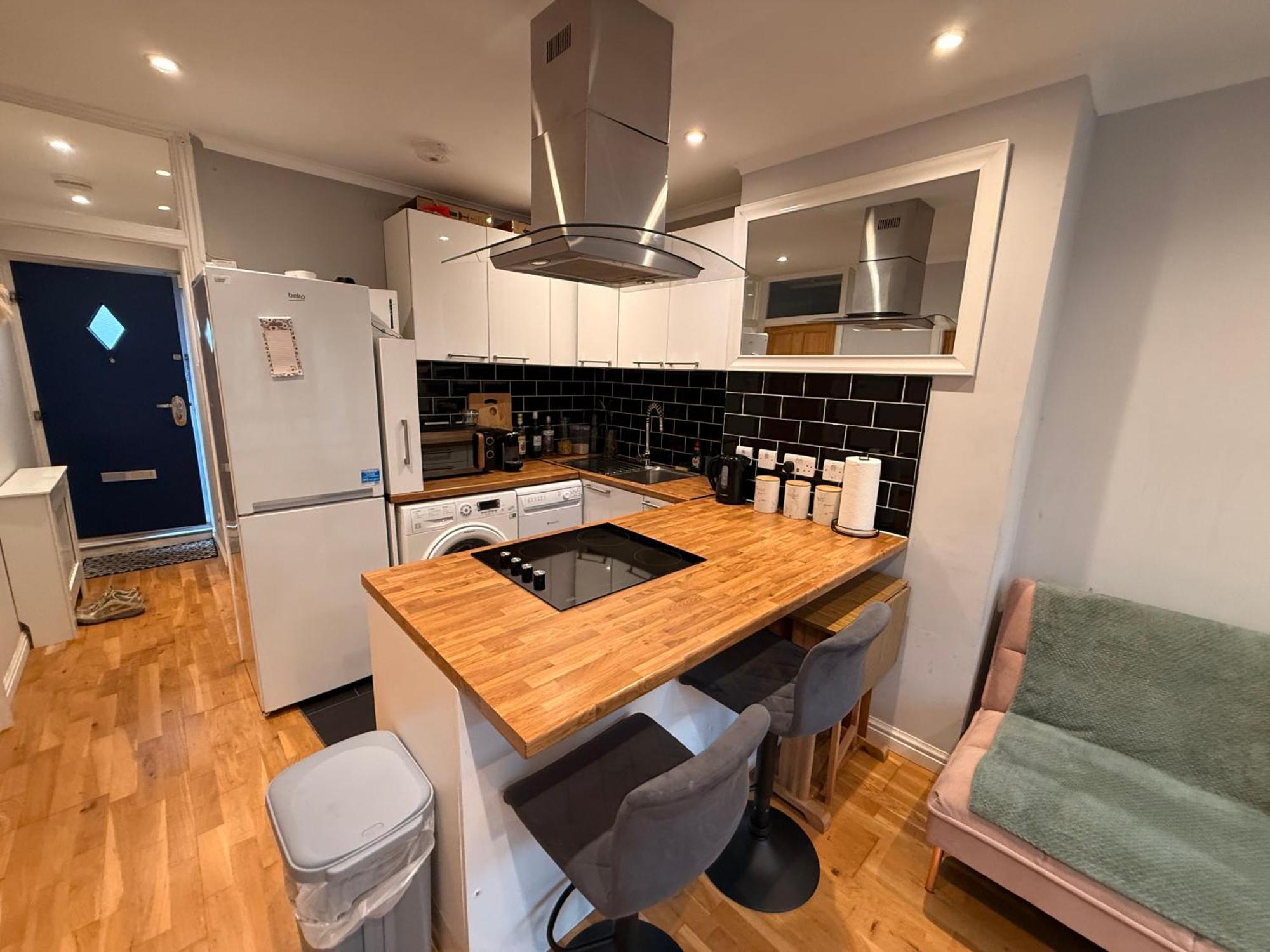 Two Bedroom Flat In The Heart Of London Eksteriør billede