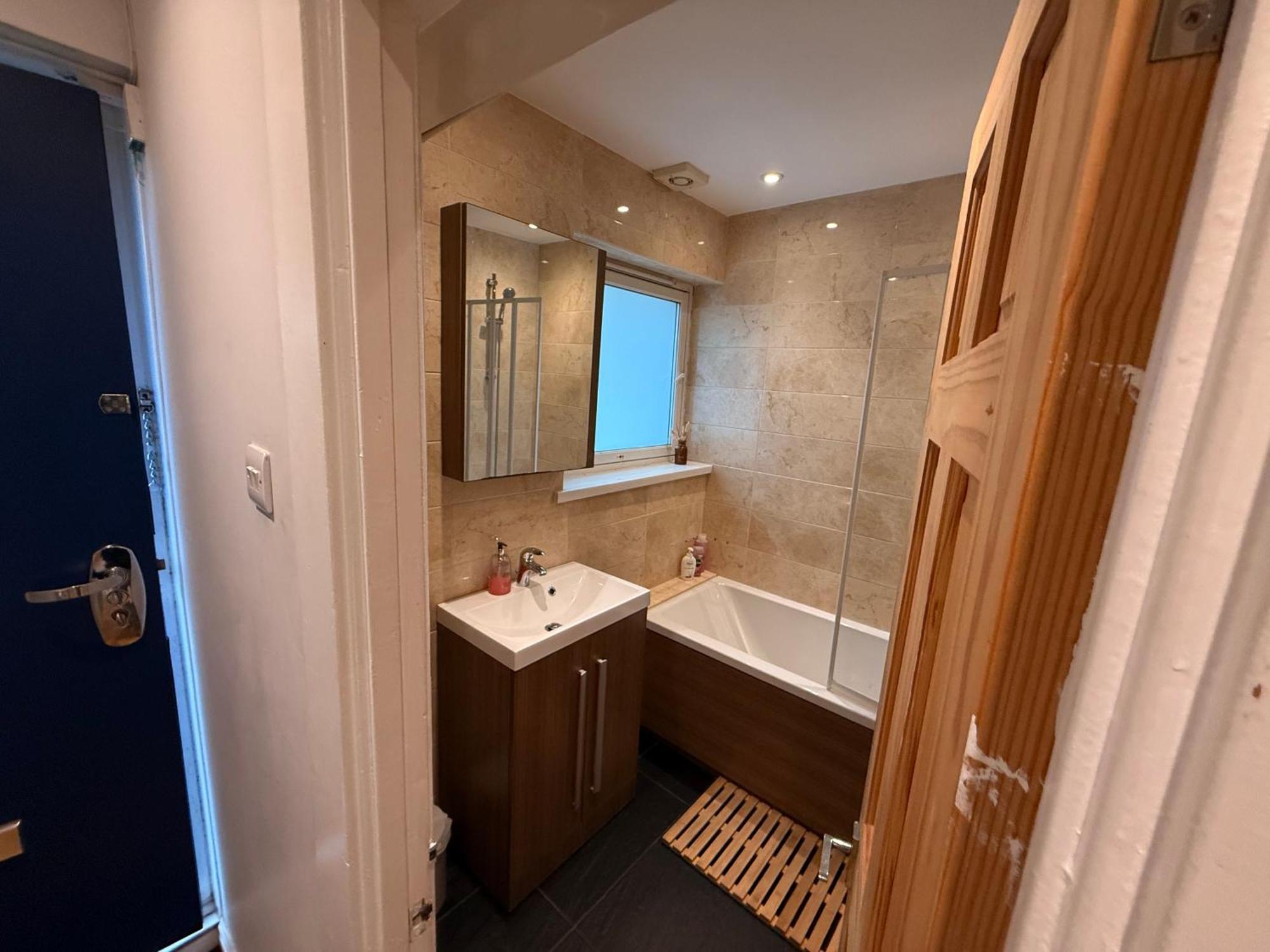 Two Bedroom Flat In The Heart Of London Eksteriør billede